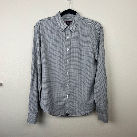 Untuckit Ansellmo Houndstooth Button Up Shirt - Picture 2 of 6